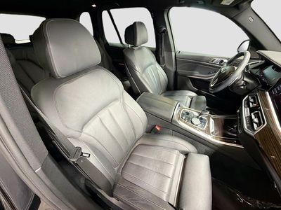 2021 BMW X5 - Photo 14