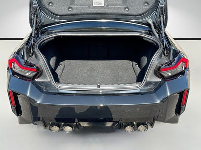 2025 BMW M2 - Photo 12