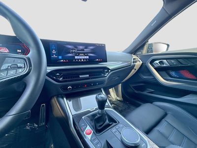 2025 BMW M2 - Photo 26