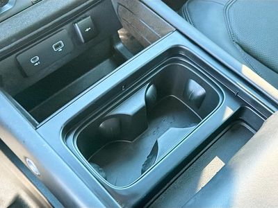 2023 Land Rover Defender - Photo 26