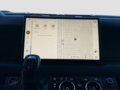 2023 Land Rover Defender - Photo 30