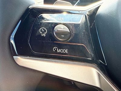 2026 BMW 5 Series — photo 38 view