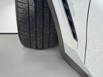 2025 BMW X4 - Photo 43