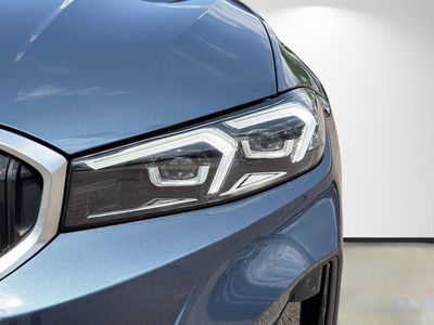 2025 BMW 3 Series - Photo 9