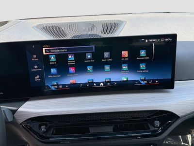 2025 BMW 3 Series - Photo 30