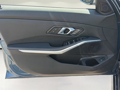 2025 BMW 3 Series - Photo 22