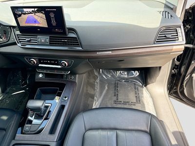 2022 Audi Q5 - Photo 17