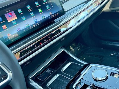 2026 BMW 7 Series — photo 27 view
