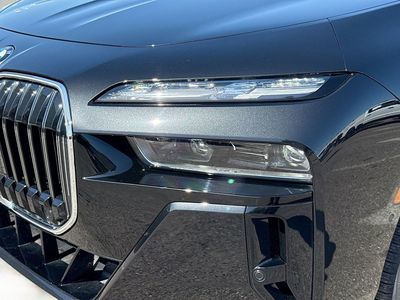 2026 BMW 7 Series — photo 9 view