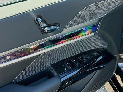 2026 BMW 7 Series — photo 22 view
