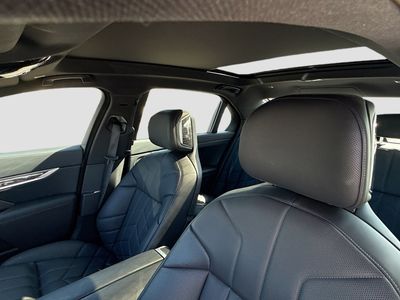 2026 BMW 7 Series — photo 26 view