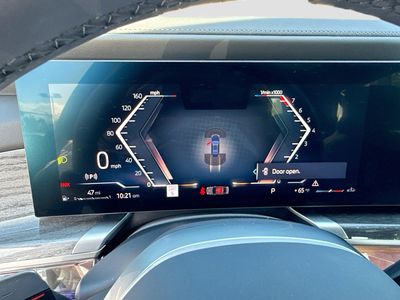 2026 BMW 7 Series — photo 40 view