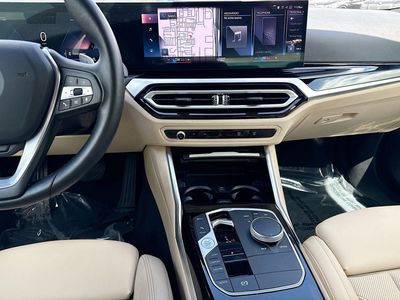 2023 BMW 3 Series - Photo 18