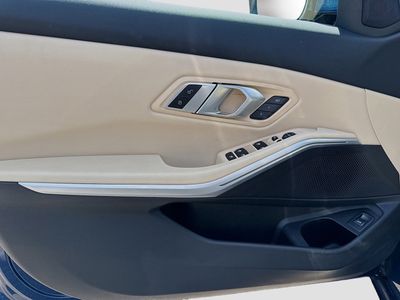 2023 BMW 3 Series - Photo 21