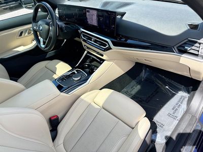 2023 BMW 3 Series - Photo 13