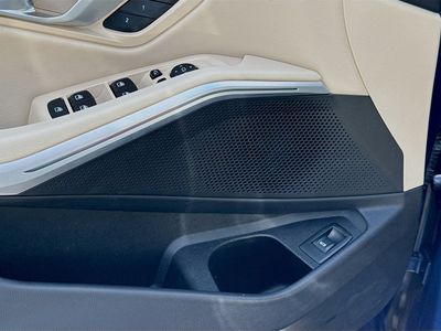 2023 BMW 3 Series - Photo 23