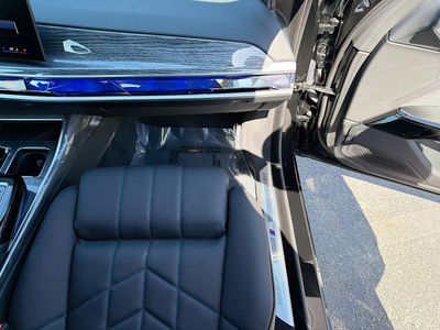 2026 BMW i7 - Photo 17