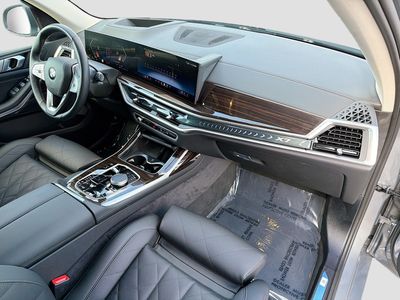 2026 BMW X7 - Photo 14
