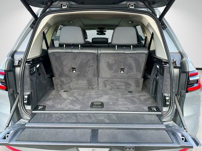 2026 BMW X7 - Photo 12