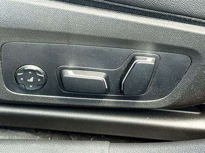 2025 BMW 3 Series - Photo 25