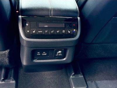 2023 INFINITI QX60 - Photo 21