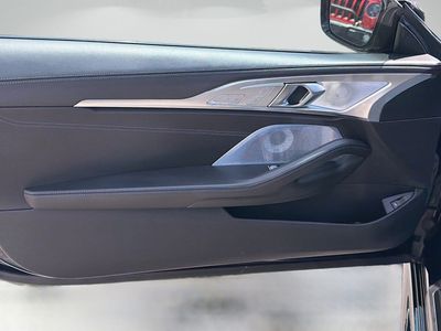 2023 BMW M8 — photo 21 view