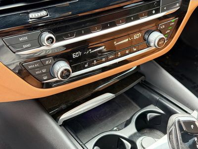 2023 BMW 5 Series - Photo 33