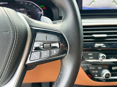 2023 BMW 5 Series - Photo 37