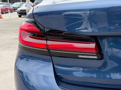 2023 BMW 5 Series - Photo 10