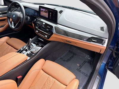 2023 BMW 5 Series - Photo 13