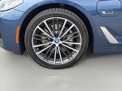 2023 BMW 5 Series - Photo 41
