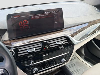 2021 BMW 5 Series - Photo 28
