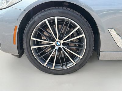 2021 BMW 5 Series - Photo 43