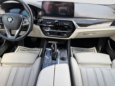 2021 BMW 5 Series - Photo 19