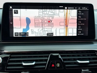 2021 BMW M5 - Photo 31