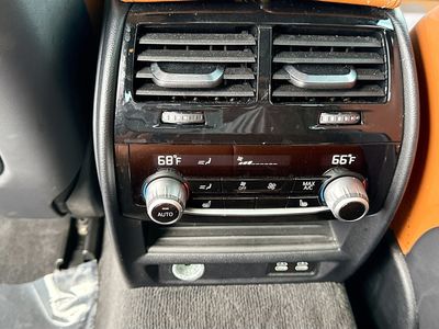 2021 BMW M5 - Photo 19