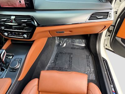 2021 BMW M5 - Photo 17
