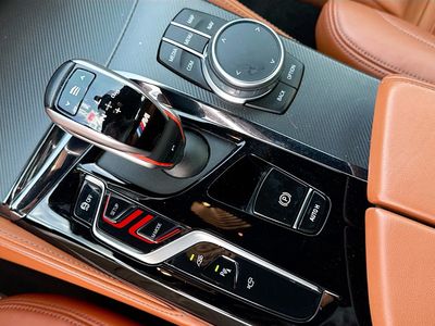 2021 BMW M5 - Photo 28