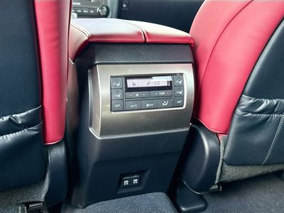 2023 Lexus GX - Photo 19
