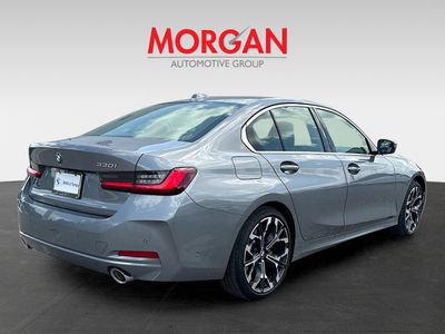 2025 BMW 3 Series - Photo 3