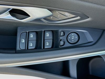 2026 BMW 3 Series - Photo 23