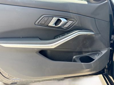 2026 BMW 3 Series - Photo 22