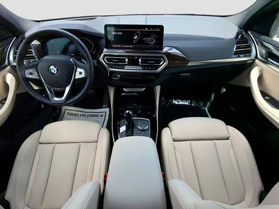 2025 BMW X4 - Photo 16