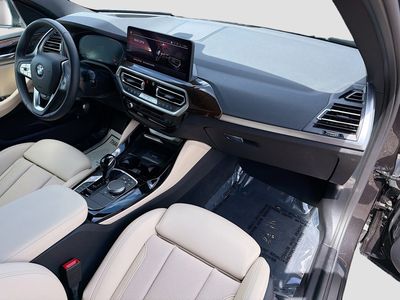 2025 BMW X4 - Photo 14
