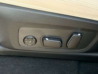 2025 BMW X4 - Photo 25