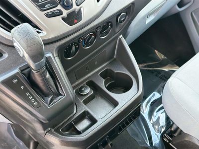 2017 Ford Transit Wagon - Photo 28