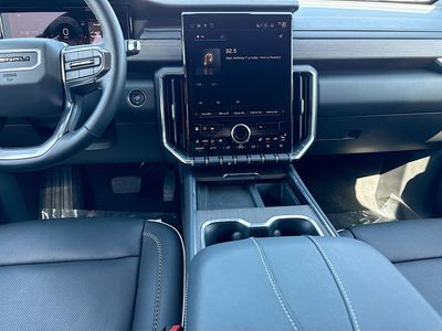 2024 GMC Acadia - Photo 20