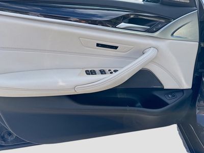 2023 BMW 5 Series - Photo 22
