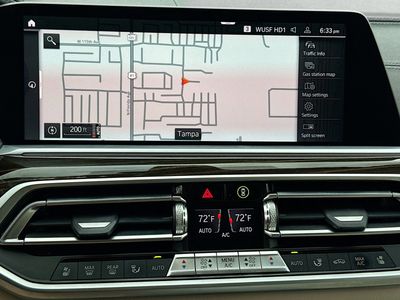 2021 BMW X7 - Photo 33