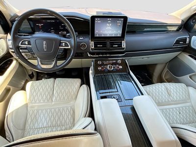 2021 Lincoln Navigator - Photo 15